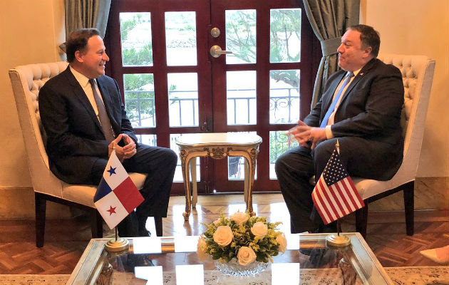 El Secretario de Estado de EE.UU se reunió con el presidente Juan Carlos Varela en la presidencia de la República. Foto: Cancillería de Panamá.