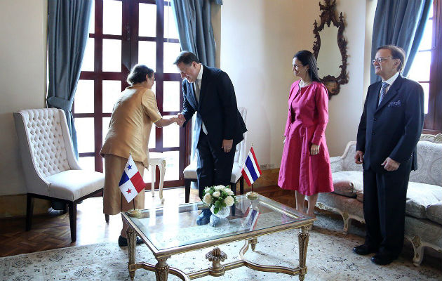 Presidente Juan Carlos Varela recibe la visita de una princesa para acuerdo culinario. Foto: Ministerio de la Presidencia.