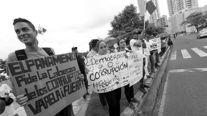 Una de las múltiples protestas contra el presidente Juan Carlos Varela.