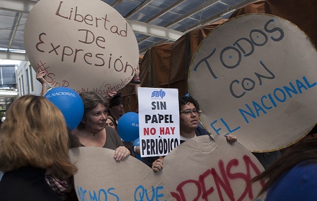 En medio de la crisis económica que vive el país desde hace cuatro años los dueños del rotativo no pudieron importar más papel.