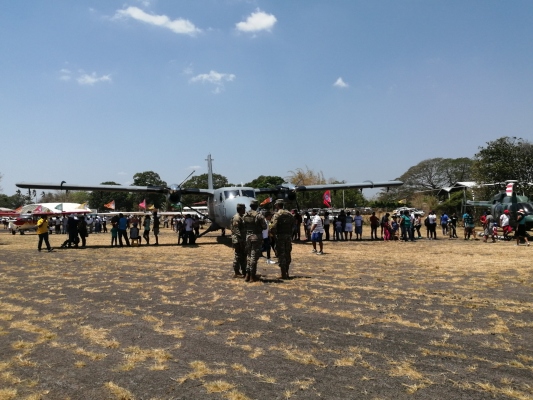 En el evento participaron diversas escuelas de aviación establecidas en el país. Foto/Eric Montenegro 