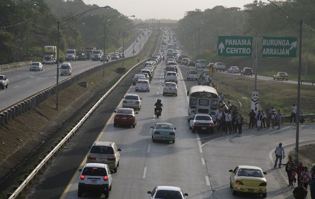 El carril temporal se utilizará hasta que duren los trabajos de reparación en la vía Centenario.