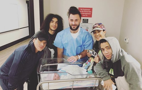 Vico C junto a su familia. Foto: Instagram