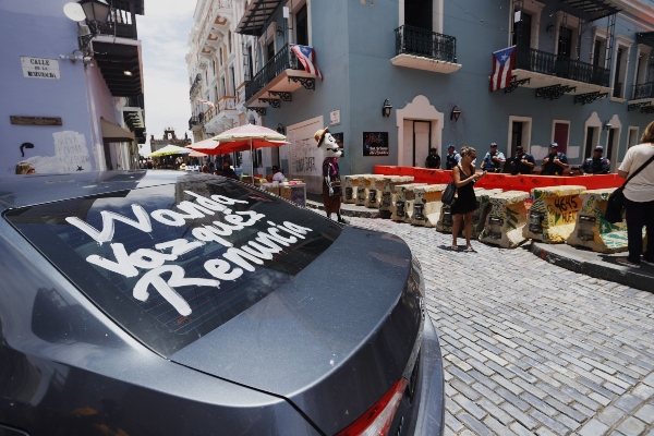 Según la Constitución de Puerto Rico, Estado Libre Asociado a EE.UU., el siguiente en mando del gobernador es el secretario de Estado, seguido del secretario de Justicia. FOTO/EFE