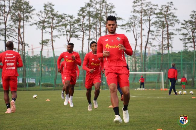 Rolando Blackburn se mantiene en el proceso. Foto Fepafut