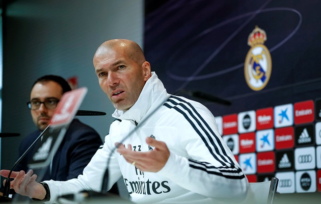 Zidane da pistas sobre las futuras contrataciones.